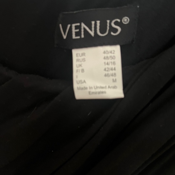 VENUS One Shoulder Black straight leg Jumpsuit w ruched waistband Size Medium - Picture 5 of 9